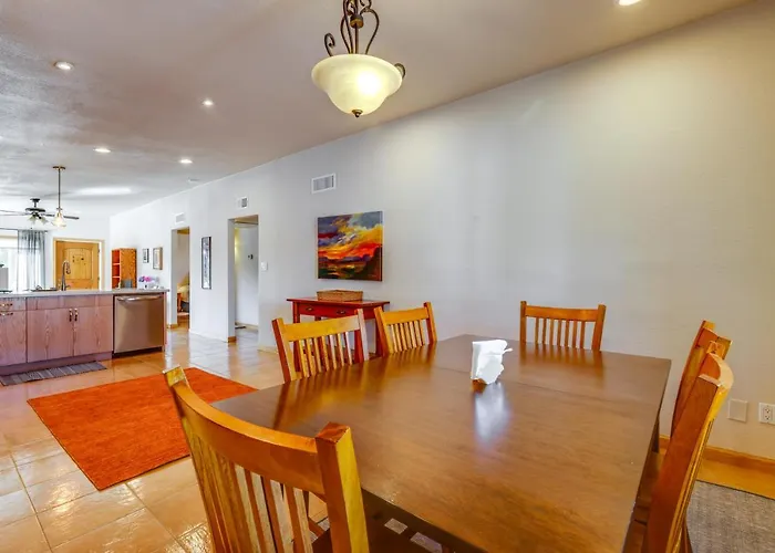 2 Mi To Asu! Updated Family W/ Patio + Yard Holiday home Tempe
