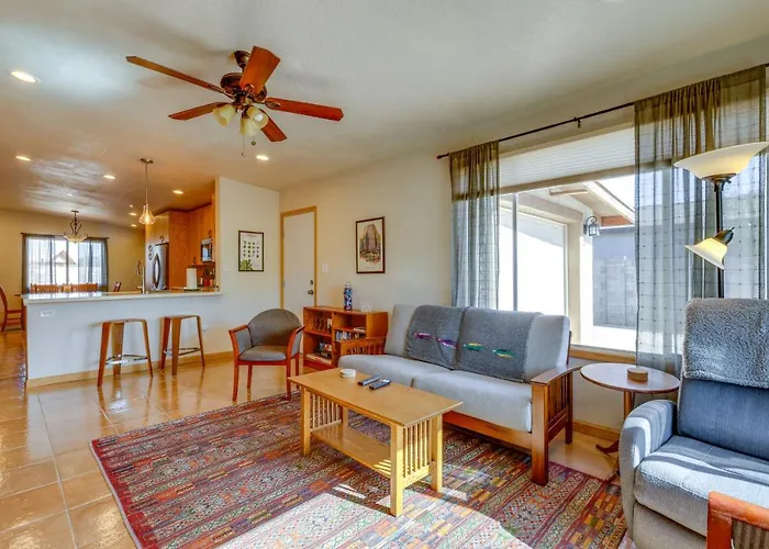 Holiday home 2 Mi To Asu! Updated Family W/ Patio + Yard Tempe