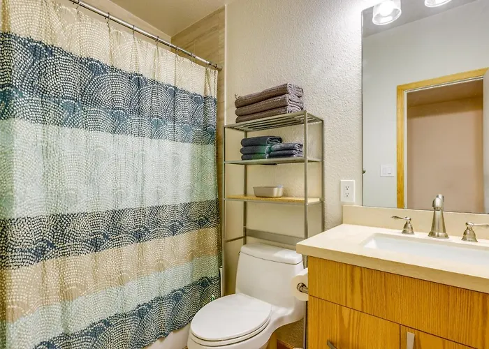 2 Mi To Asu! Updated Family W/ Patio + Yard Holiday home *