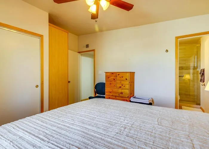 2 Mi To Asu! Updated Family W/ Patio + Yard Holiday home Tempe